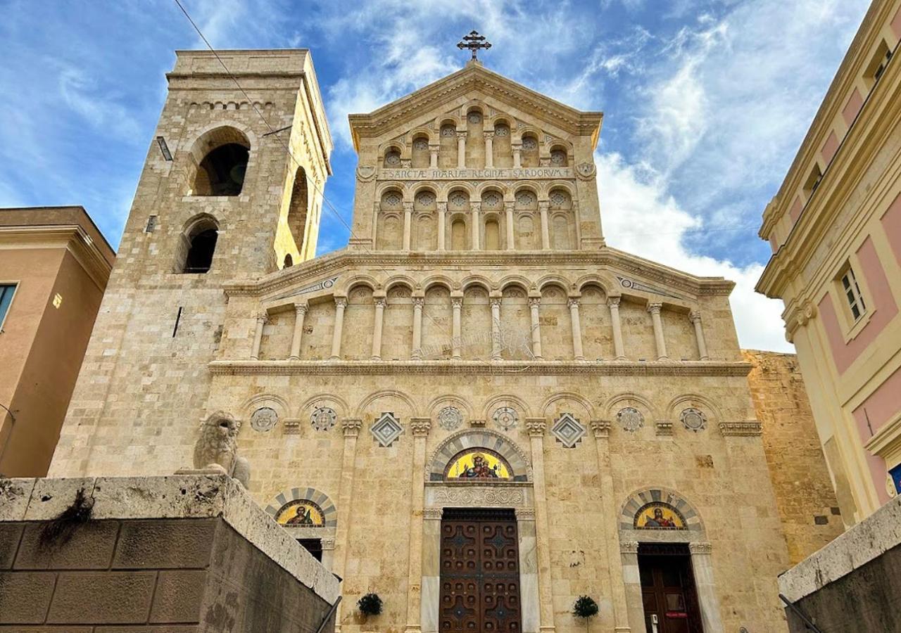 Cagliari Novecento Hotel Exterior photo